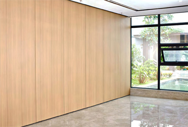 Solid wall partition